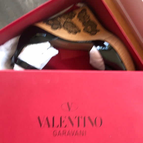 Valentino Wedges (RARE) - Picture 4 of 4